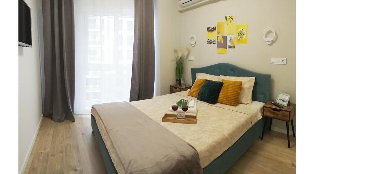 Sunshine - New & Quiet 1Br Apt, Business Area, Close To Airport, Highway A3, Subway بوخارست المظهر الخارجي الصورة